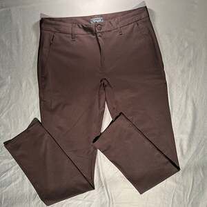 Taylrd Pants Mens 33x34 black slim fit straight leg